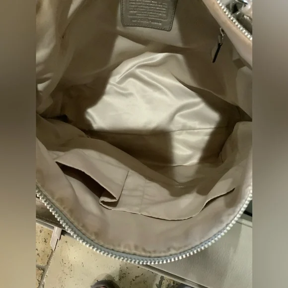 ❤️❤️ Coach Poppy Glam Tote Metallic❤️❤️ - Picture 5 of 9